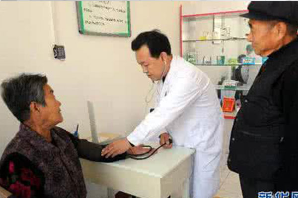  什么是全科診斷健康一體機？